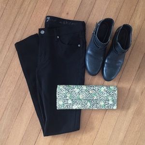 7 for all mankind Sz 29 The Skinny Black pants